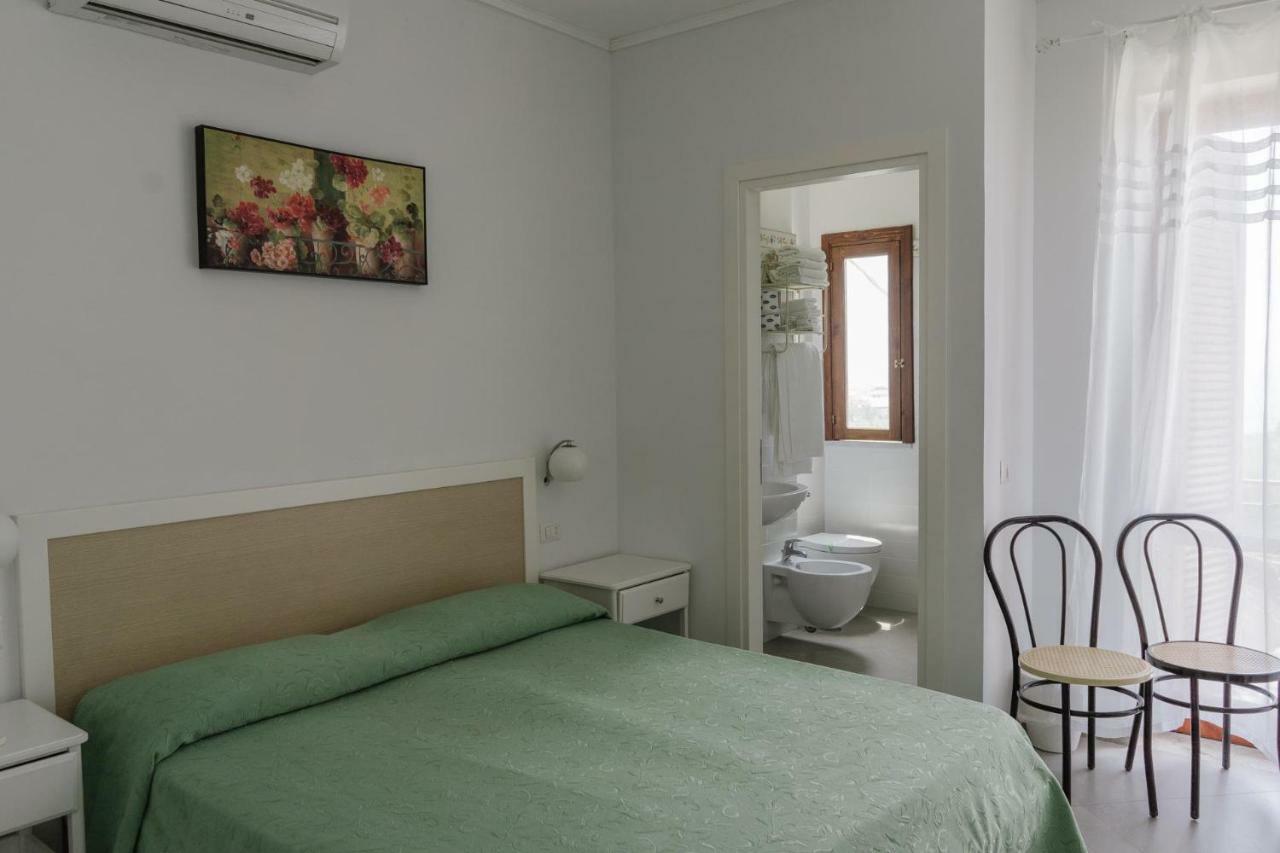 Hotel Santa Rosalia Marina di Camerota Zewnętrze zdjęcie